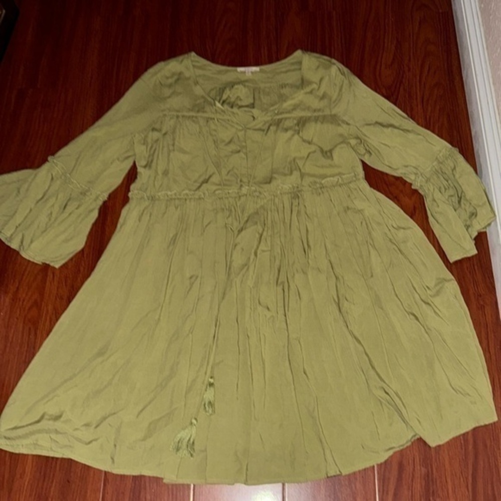 Easel women’s mini dress in salad green long sleeve fit flare pure 100% rayon S